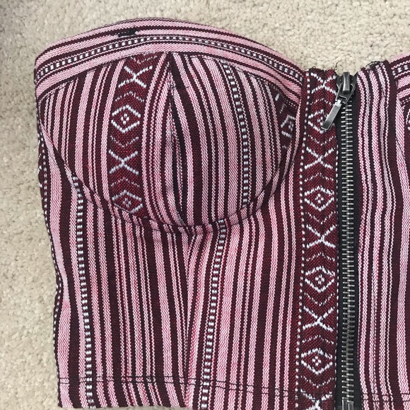 Cropped strapless top - Picture 2 of 5